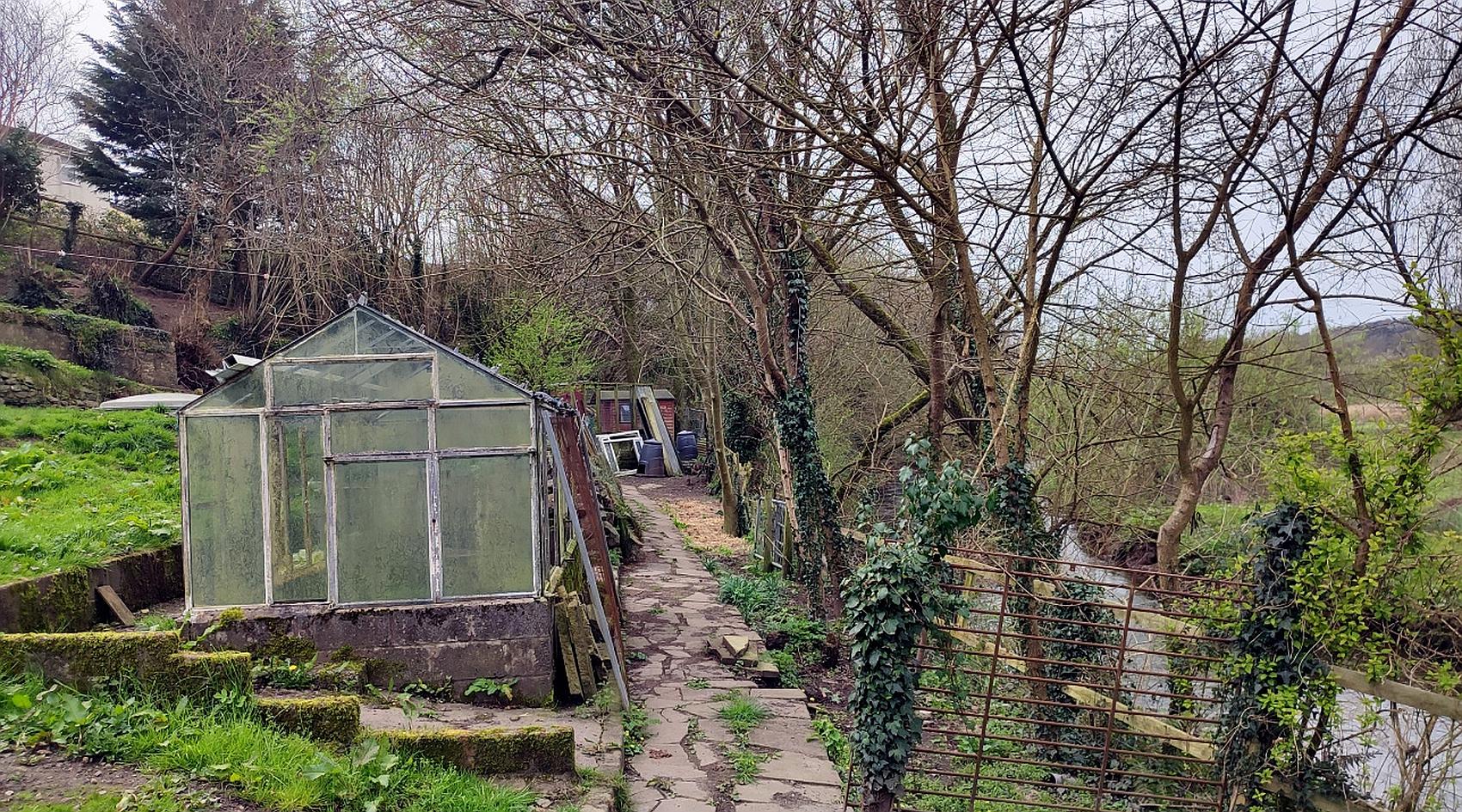 Kidwelly CARMARTHENSHIRE