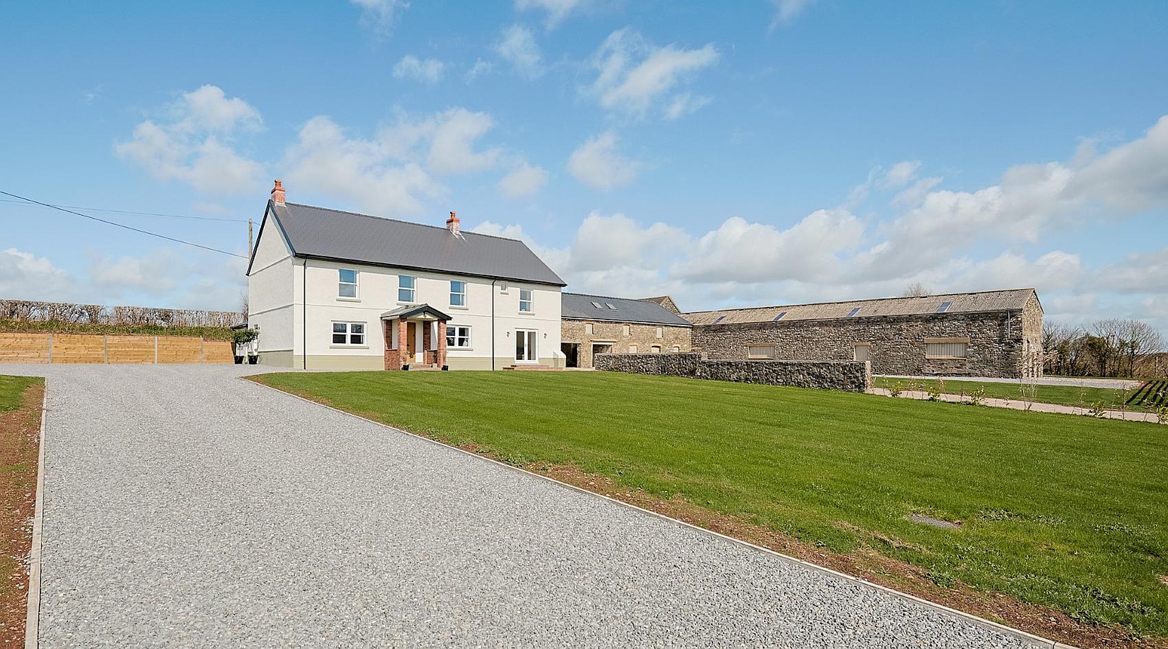 Ferryside CARMARTHENSHIRE