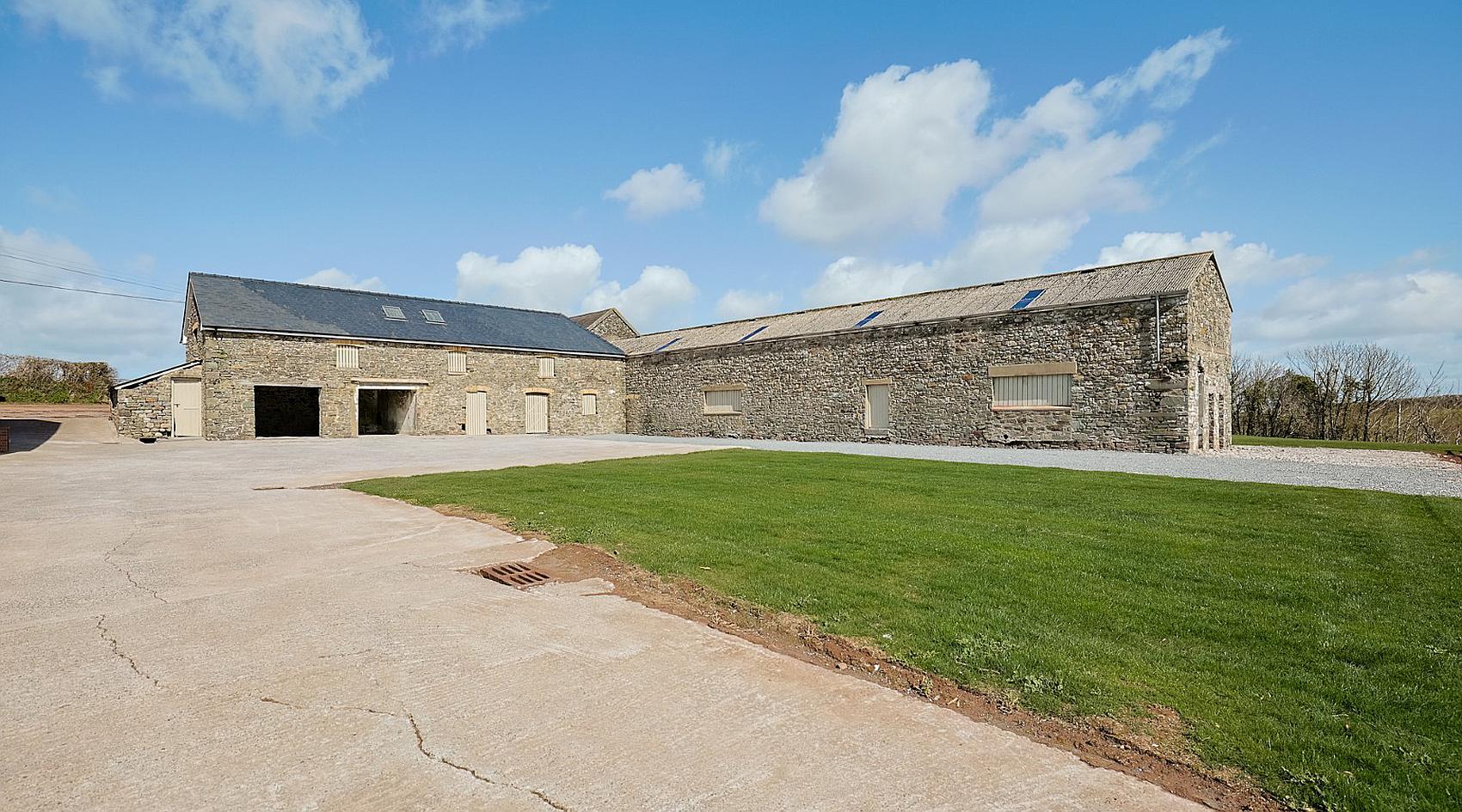 Ferryside CARMARTHENSHIRE