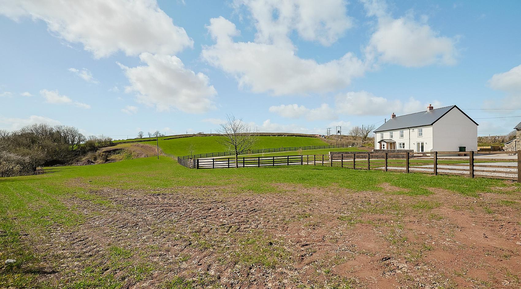 Ferryside CARMARTHENSHIRE