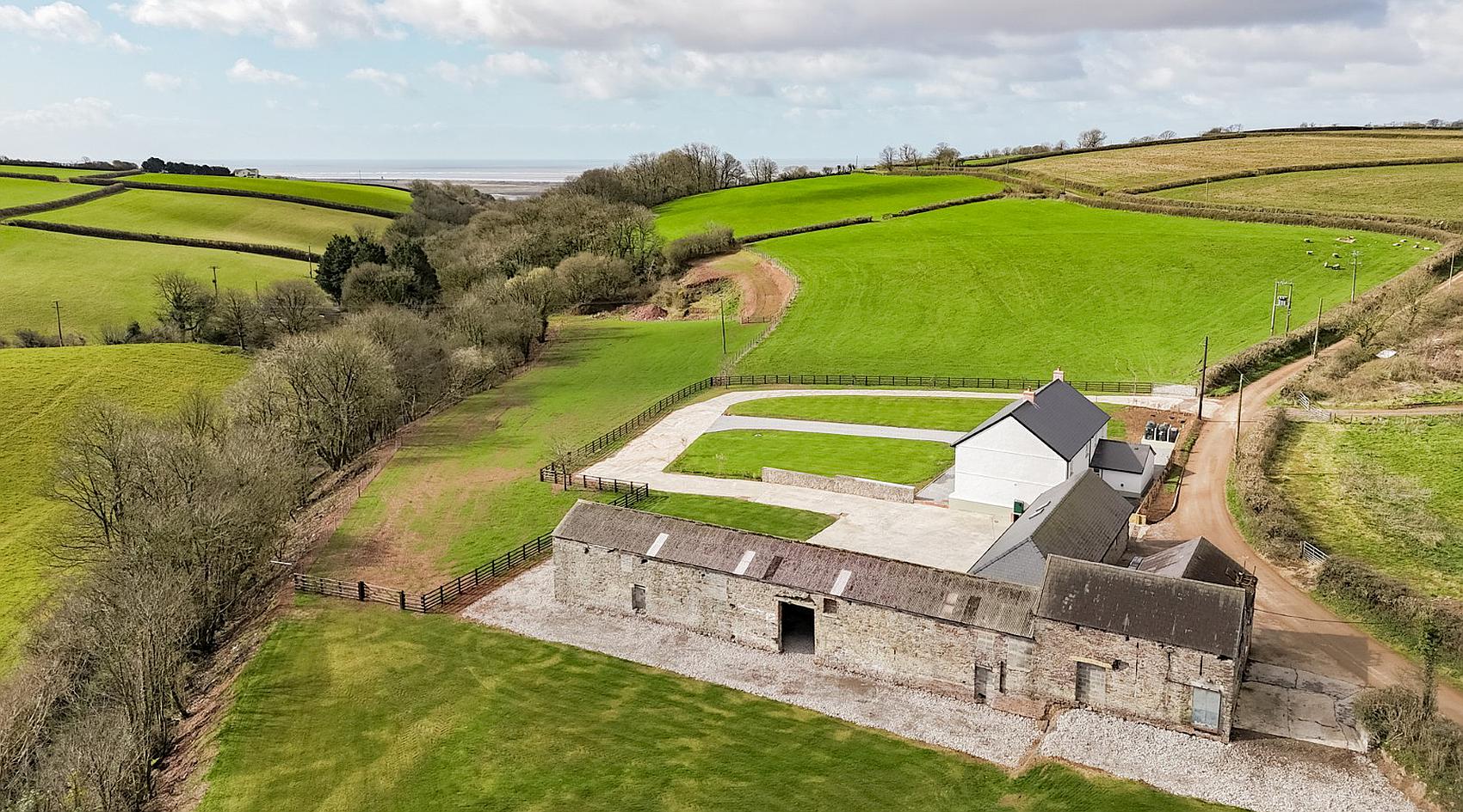 Ferryside CARMARTHENSHIRE