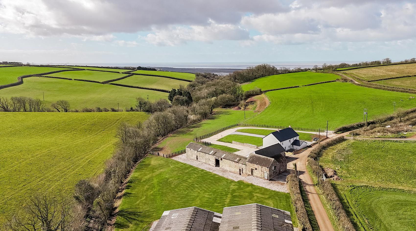 Ferryside CARMARTHENSHIRE