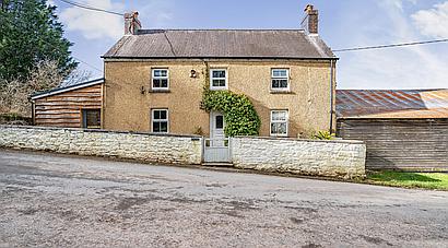 Porthyrhyd CAMARTHENSHIRE