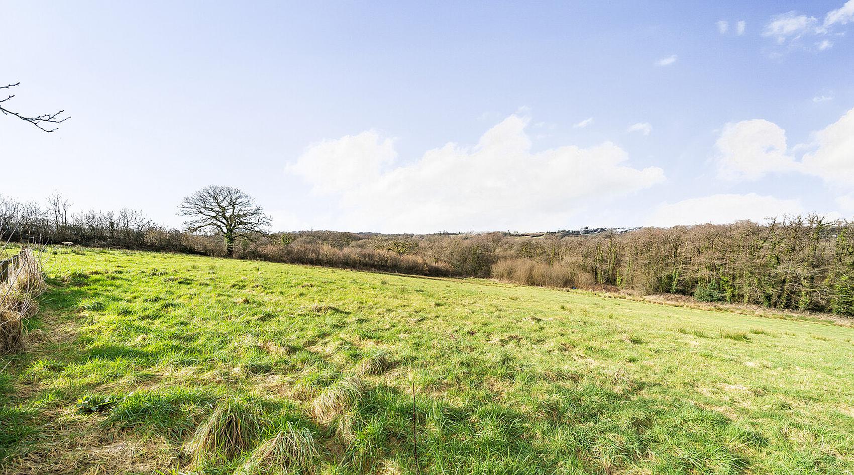 Porthyrhyd CAMARTHENSHIRE