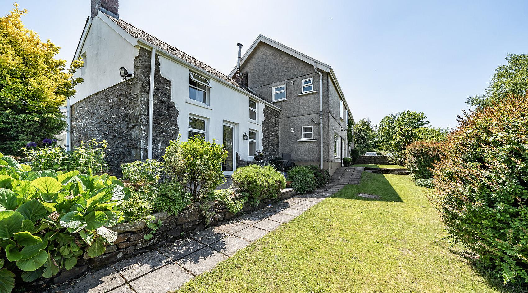 Garnswllt CARMARTHENSHIRE